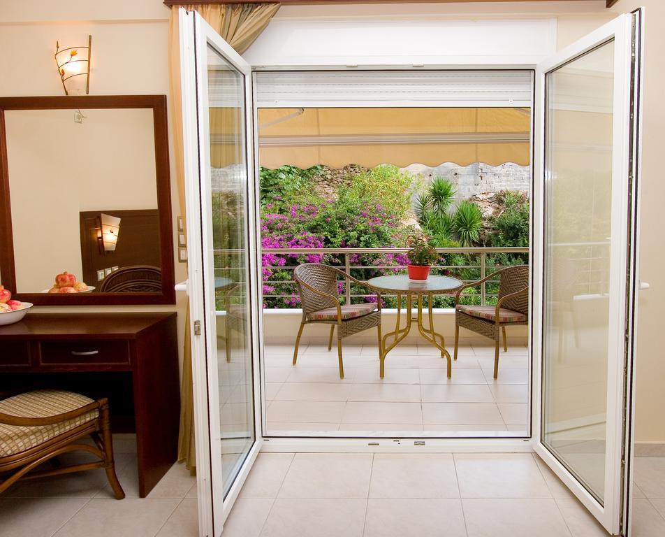 Hotel Viana Loutra Edipsou  Ngoại thất bức ảnh